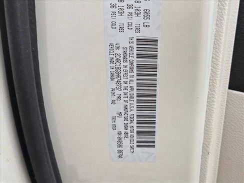Used 2017 Chrysler Pacifica Touring Plus w/ Tire & Wheel Group FWD image 16