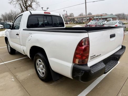 Used 2014 Toyota Tacoma 2WD Regular Cab image 5