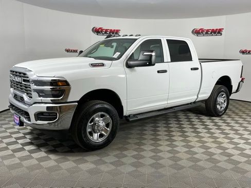 New 2026 RAM 2500 Tradesman w/ Chrome Appearance Group AWD/4WD image 5