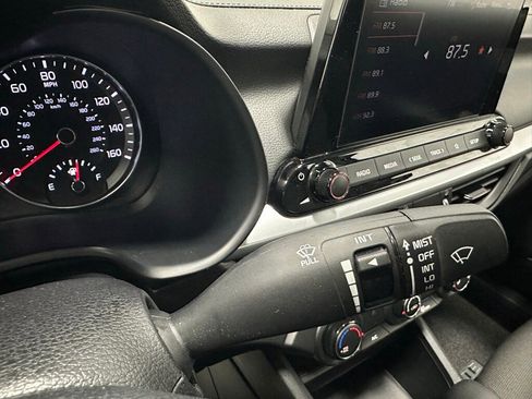 Used 2024 Kia Forte LXS image 22