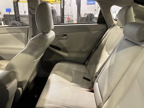 Used 2013 Toyota Prius Two image 8
