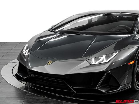 Used 2020 Lamborghini Huracan EVO AWD/4WD image 13