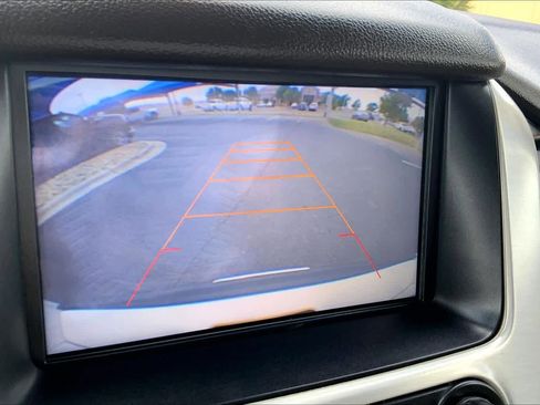 Used 2015 GMC Yukon XL SLT w/ Open Road Package image 27