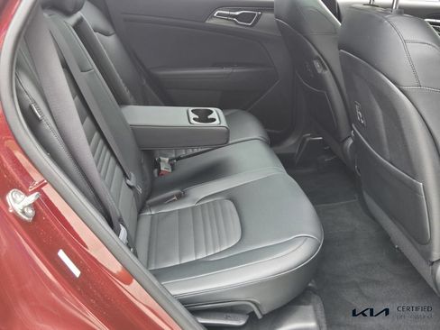 Certified 2024 Kia Sportage SX FWD image 17