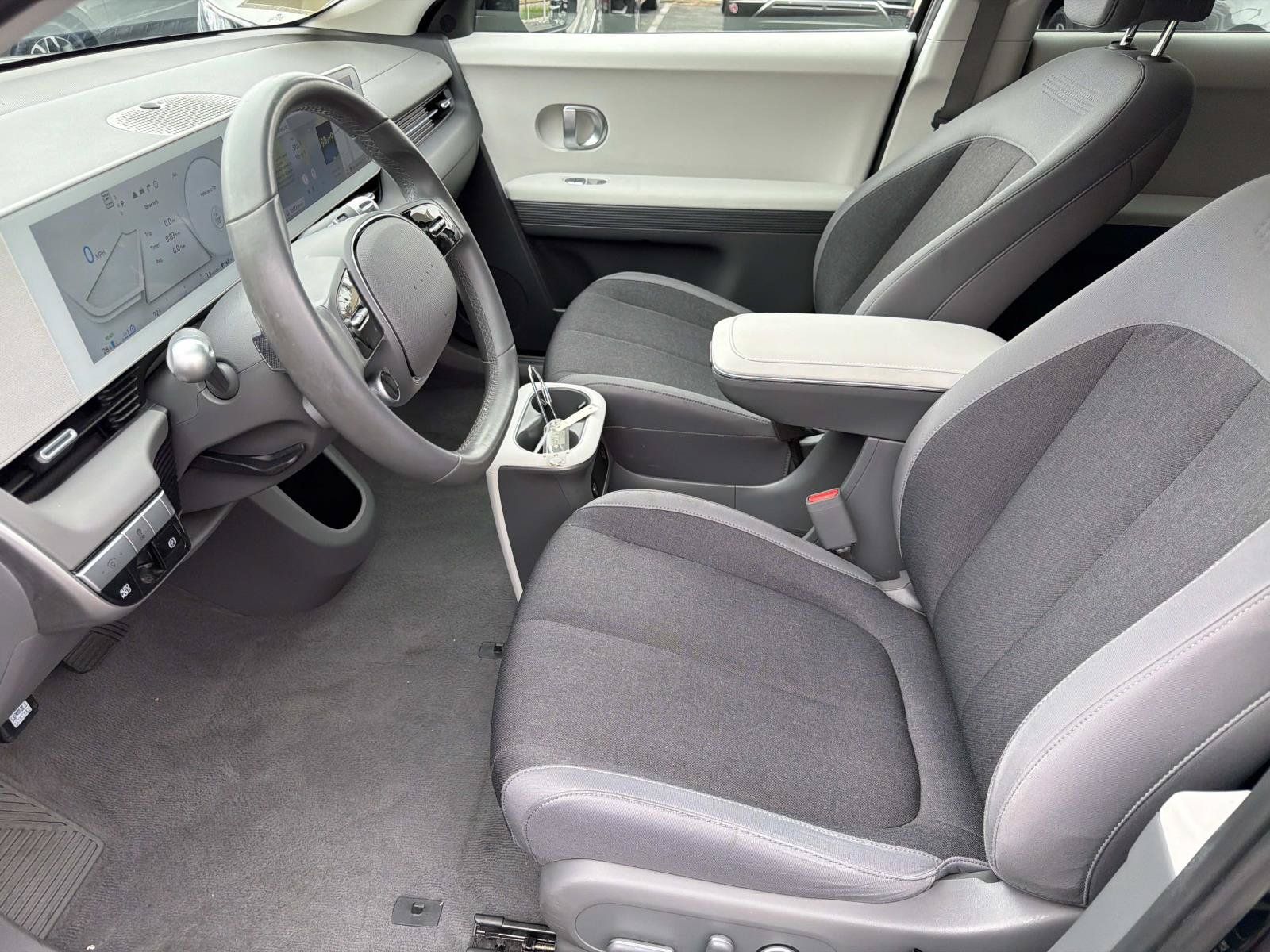 Used 2024 Hyundai Ioniq 5 SE RWD image 15