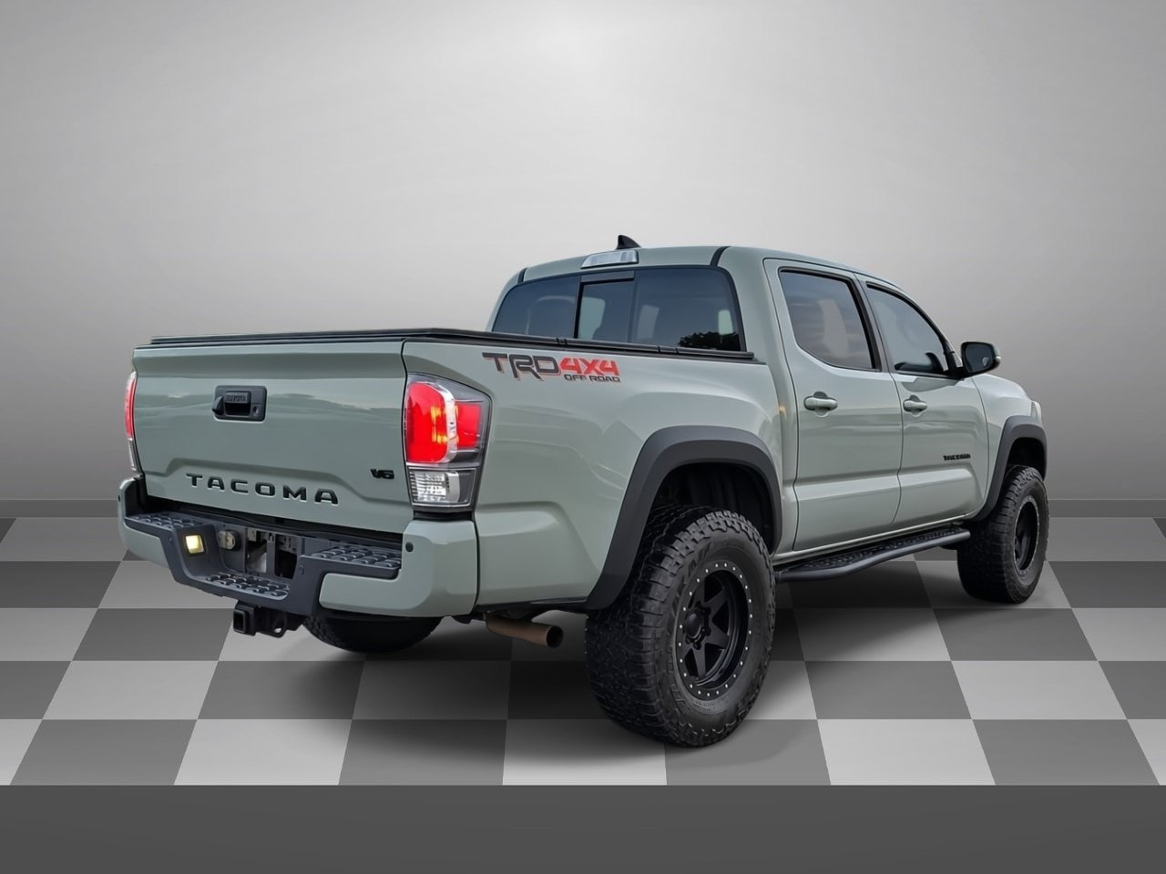 Used 2022 Toyota Tacoma TRD Off-Road w/ Technology Package AWD/4WD image 6