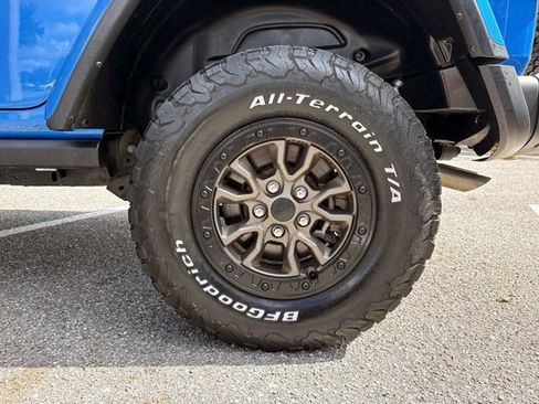 Used 2021 Jeep Wrangler Unlimited Rubicon w/ Trailer Tow Package AWD/4WD image 10
