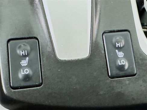 Used 2016 Acura RDX FWD w/ Technology Package image 16