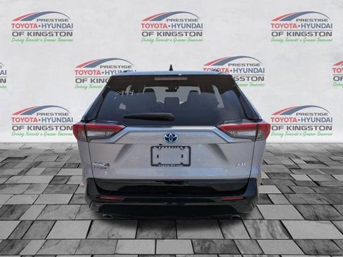 Used 2023 Toyota RAV4 XSE w/ Weather Package image 4