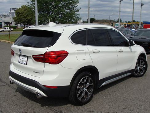Used 2021 BMW X1 xDrive28i w/ Convenience Package AWD/4WD image 2