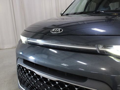 Used 2020 Kia Soul EX FWD image 32