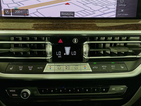 Used 2022 BMW X3 xDrive30i w/ Premium Package image 23