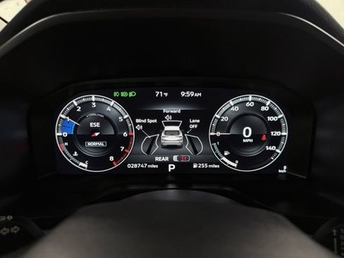 Used 2024 Mitsubishi Outlander SEL AWD/4WD image 23