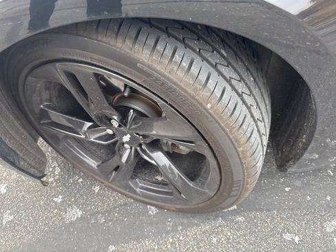 Used 2019 Chevrolet Camaro LT w/ RS Package image 9