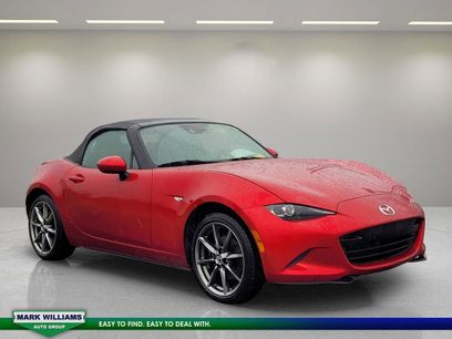 Used 2016 MAZDA MX-5 Miata Grand Touring