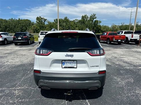 Used 2019 Jeep Cherokee Limited w/ Technology Group image 5