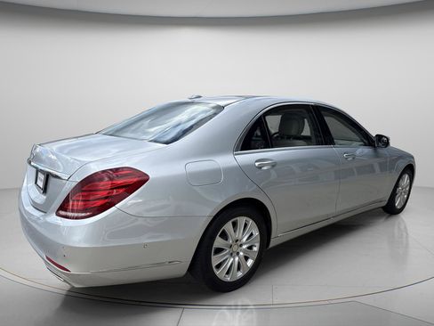 Used 2015 Mercedes-Benz S 550 Sedan image 6