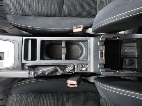 Used 2015 Subaru Crosstrek 2.0i Premium AWD/4WD image 30