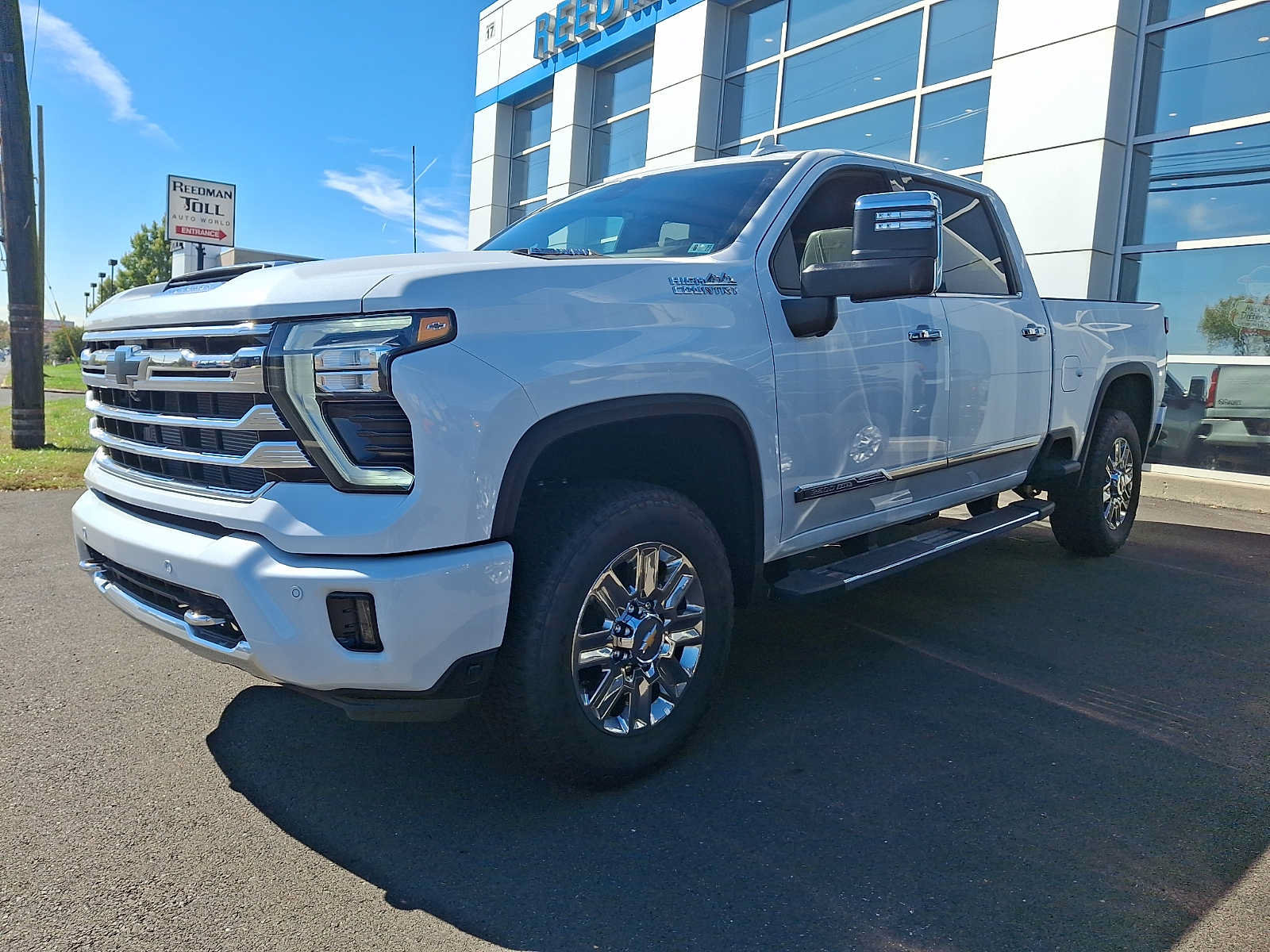 New 2026 Chevrolet Silverado 2500 High Country w/ Technology Package AWD/4WD image 2