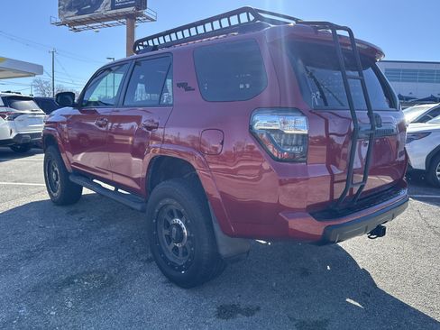 Used 2019 Toyota 4Runner TRD Off-Road Premium image 5