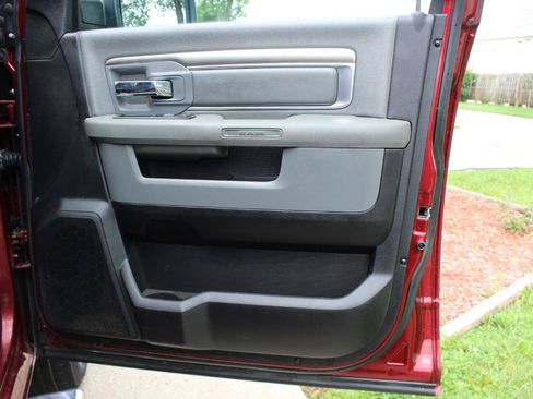 Used 2016 RAM 1500 Big Horn AWD/4WD image 36