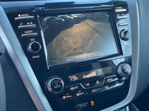 Certified 2021 Nissan Murano S image 12