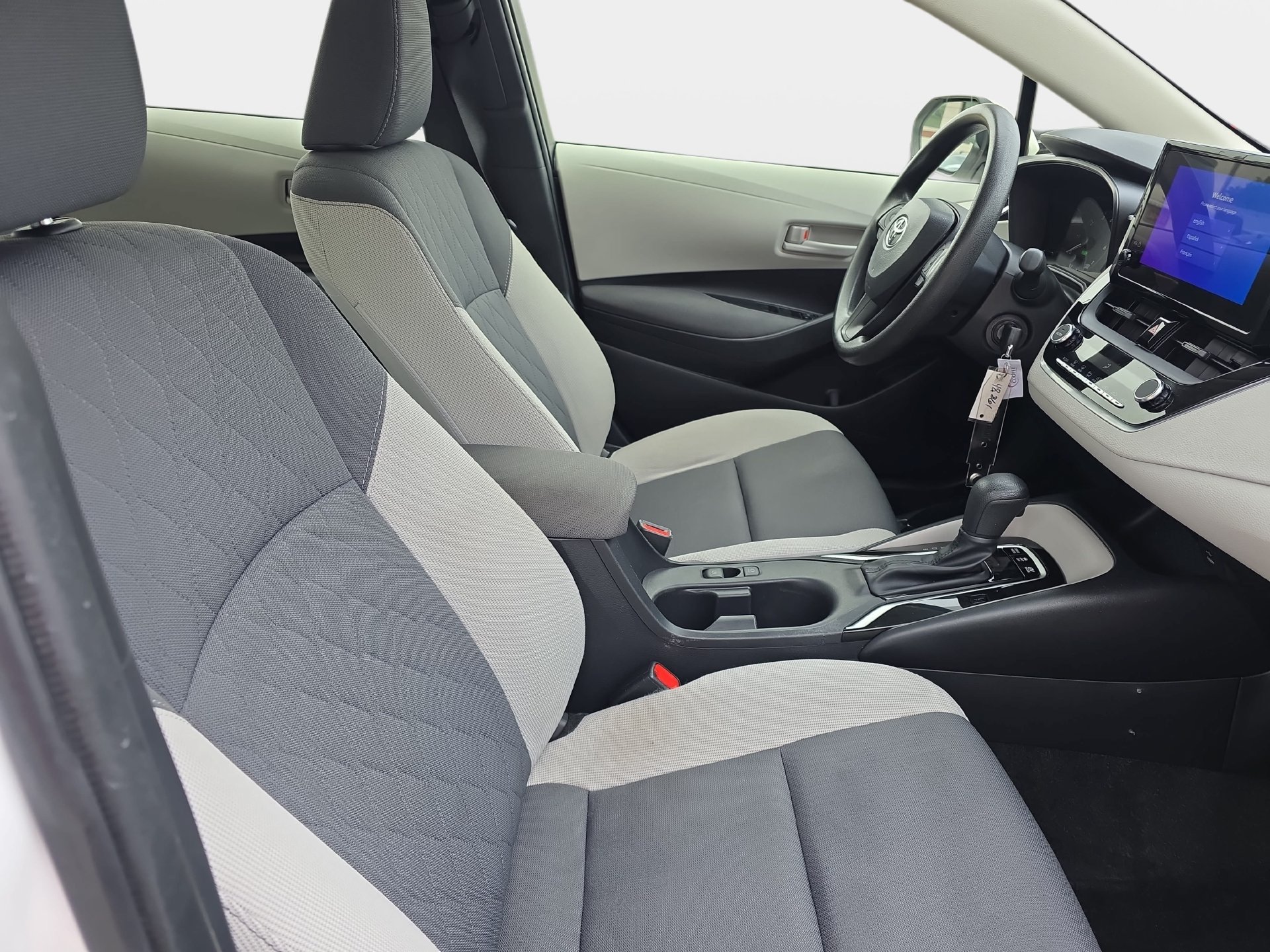 Used 2023 Toyota Corolla LE FWD image 10
