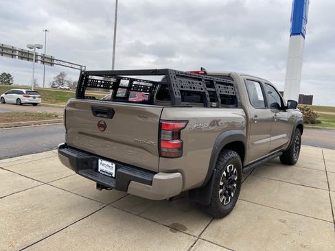 Used 2023 Nissan Frontier PRO-4X w/ Pro Convenience Package image 10