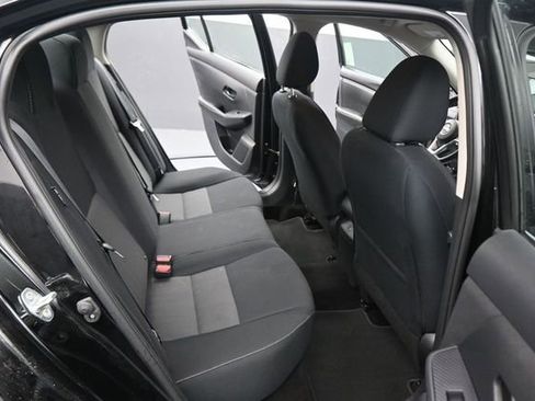 Used 2024 Nissan Sentra SV FWD image 23