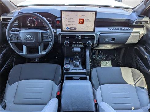 Used 2026 Toyota Tacoma TRD Off-Road AWD/4WD image 17