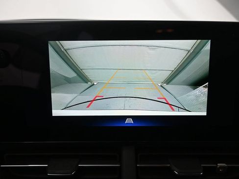 Used 2024 Chevrolet Trax ACTIV w/ Sunroof Package FWD image 27