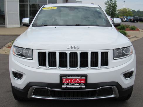 Used 2016 Jeep Grand Cherokee Limited AWD/4WD image 3