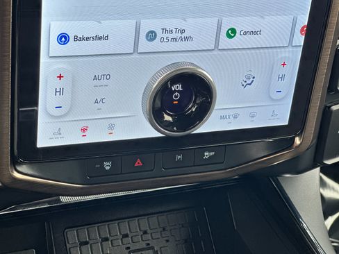 Certified 2025 Ford F150 Lightning Lariat image 21