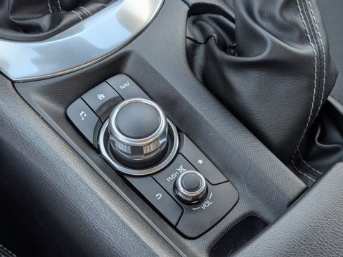 Used 2021 MAZDA MX-5 Miata Grand Touring image 26