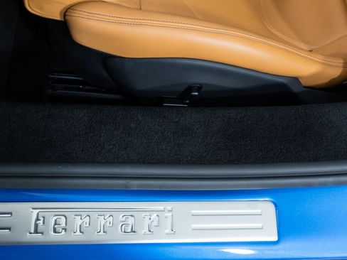 Used 2024 Ferrari 296 GTS RWD image 30