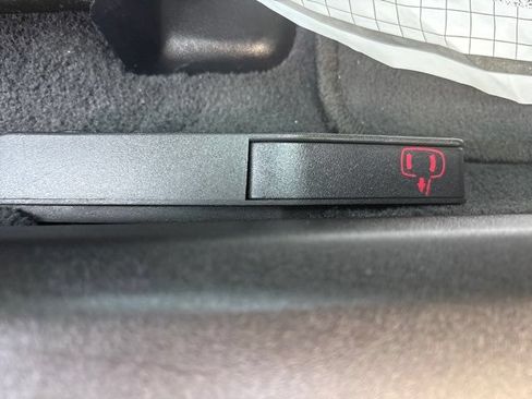 Used 2012 Chevrolet Corvette Convertible w/ Battery Protection Package RWD image 42