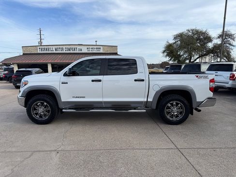 Used 2015 Toyota Tundra SR5 image 4