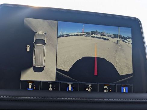 Used 2022 GMC Yukon XL SLT w/ SLT Premium Package image 22