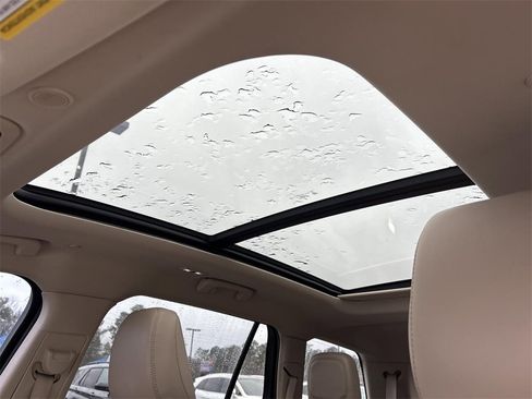 Used 2022 Lincoln Aviator Reserve w/ Equipment Group 201A image 14