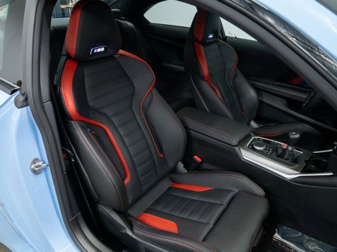 Used 2025 BMW M2 w/ Lighting Package RWD image 25