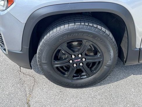 Used 2020 GMC Acadia AT4 w/ Driver Alert Package II AWD/4WD image 29