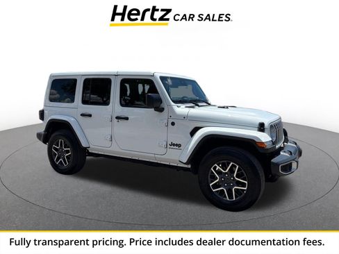 Used 2025 Jeep Wrangler Unlimited Sahara AWD/4WD image 1