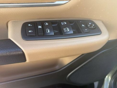 Used 2020 RAM 1500 Big Horn AWD/4WD image 24