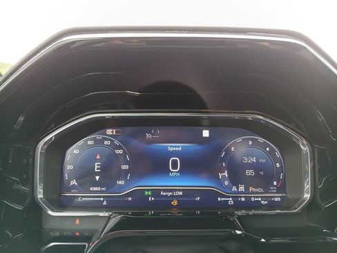 Certified 2025 Chevrolet Silverado 1500 LT AWD/4WD image 11