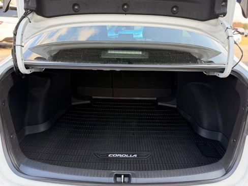 Used 2020 Toyota Corolla SE w/ SE Premium Package image 54