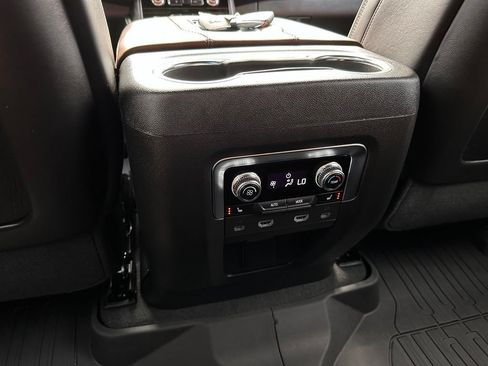Used 2023 GMC Yukon Denali Ultimate w/ LPO, Floor Liner Package AWD/4WD image 23