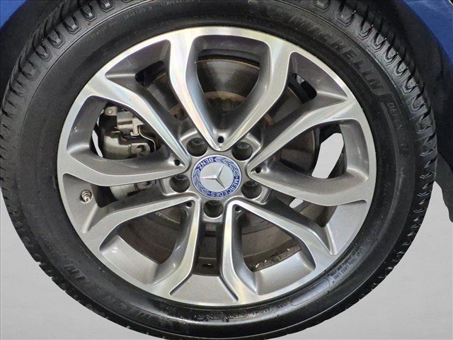 Used 2017 Mercedes-Benz C 300 Sedan image 24