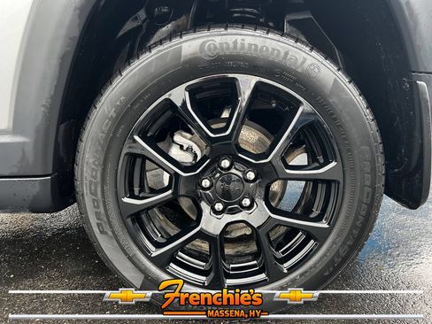 Used 2022 Jeep Compass Latitude w/ Convenience Group AWD/4WD image 7
