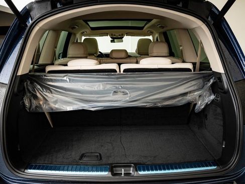 New 2026 Mercedes-Benz GLS 450 4MATIC image 17