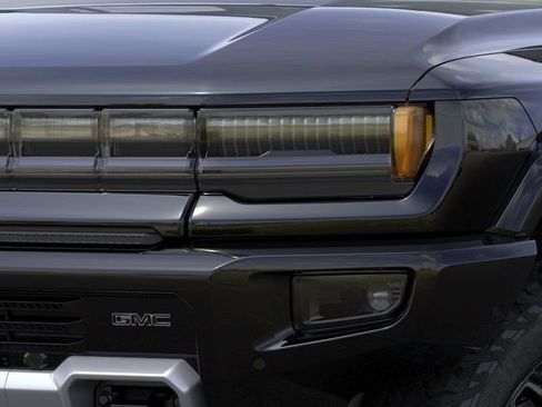New 2025 GMC Hummer EV 2X AWD/4WD image 16